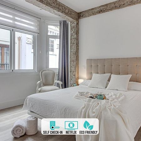Central Square Deluxe Apartment Ла-Корунья Экстерьер фото