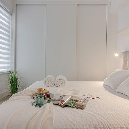 Central Square Deluxe Apartment Ла-Корунья Экстерьер фото