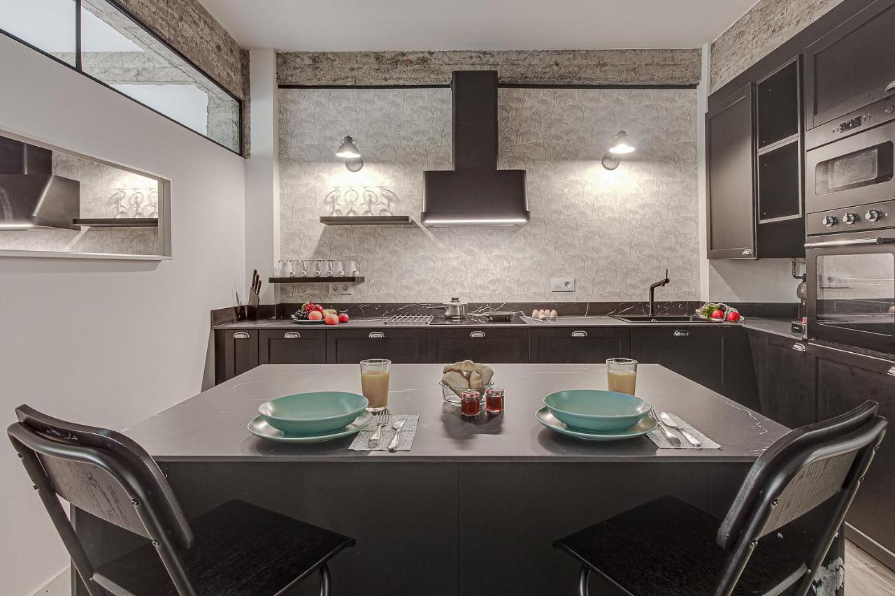 Central Square Deluxe Apartment Ла-Корунья Экстерьер фото